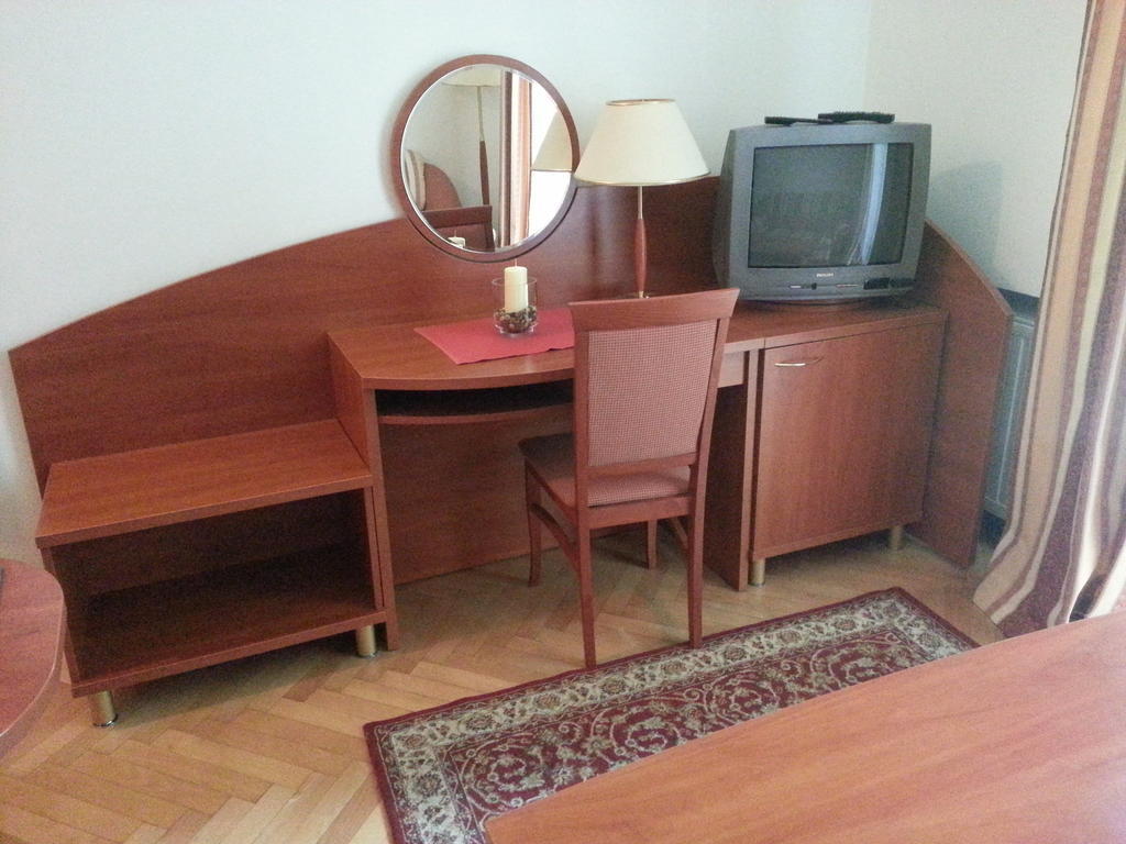 Aparthotel Reale Krakow Room photo